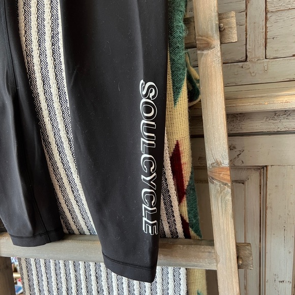 Lululemon x Soulcycle women’s wunder train contour fit high rise tight size 4 - Picture 2 of 10